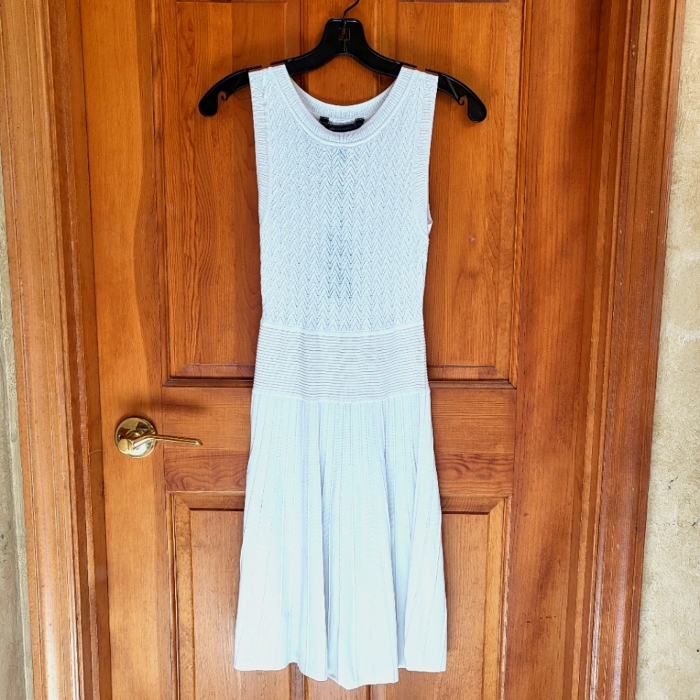 BCBGMAXAZRIA White Dress in XS